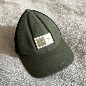 Hurley forest green hat in flexfit